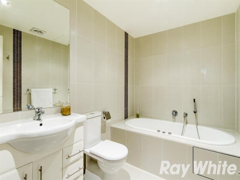 52/2-4 Purser Avenue, Castle Hill NSW 2154