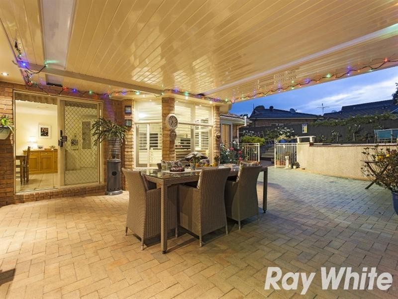 11 Hermosa Court, Castle Hill NSW 2154