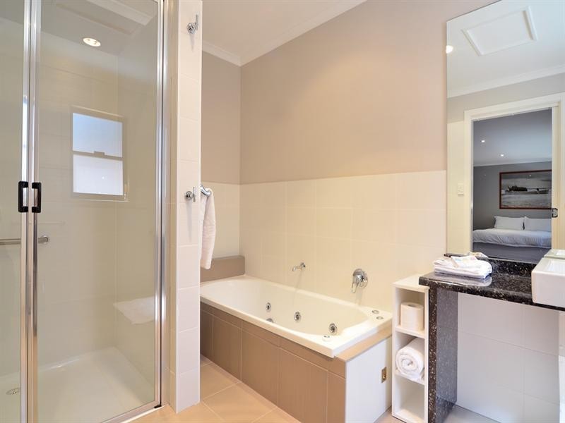 Sanctuary Point NSW 2540