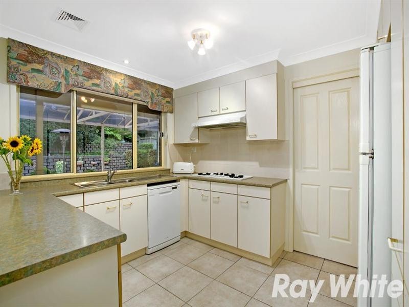 13 Stock Farm Avenue, Bella Vista NSW 2153