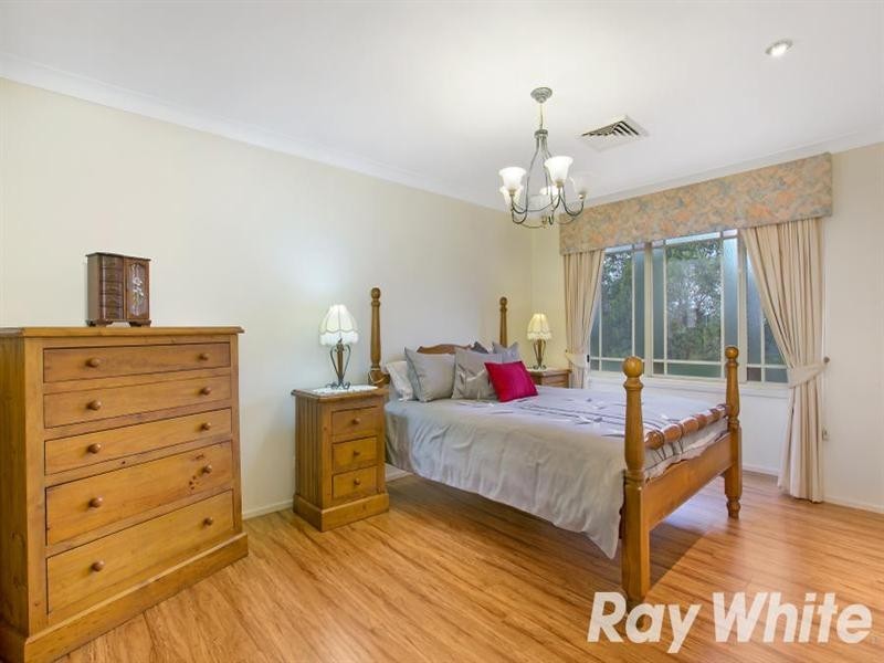 13 Stock Farm Avenue, Bella Vista NSW 2153