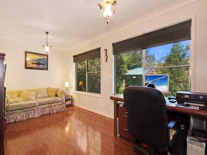 21 Larool Crescent, Castle Hill NSW 2154