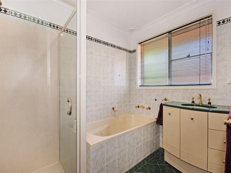 21 Larool Crescent, Castle Hill NSW 2154