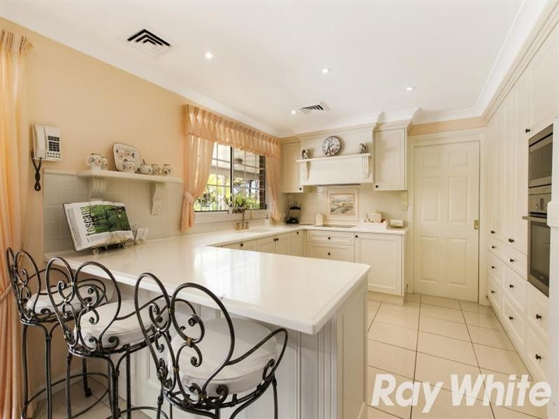 4 Bayberry Way, Castle Hill NSW 2154