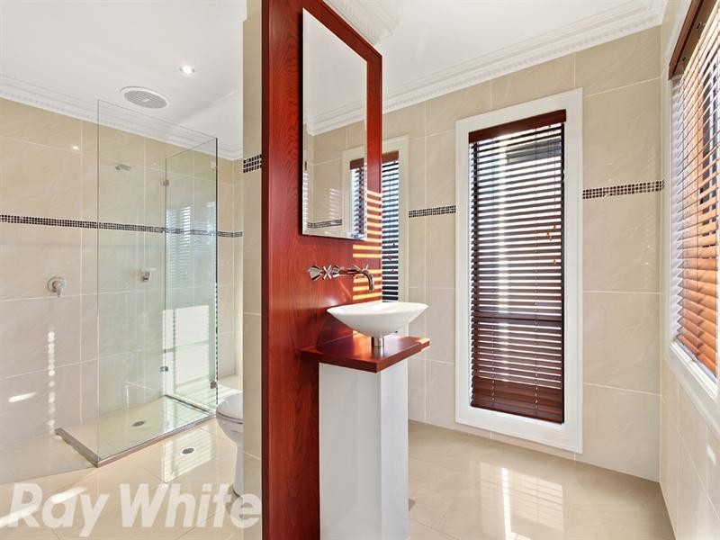 21 Rowanbrae Crescent, Bella Vista NSW 2153