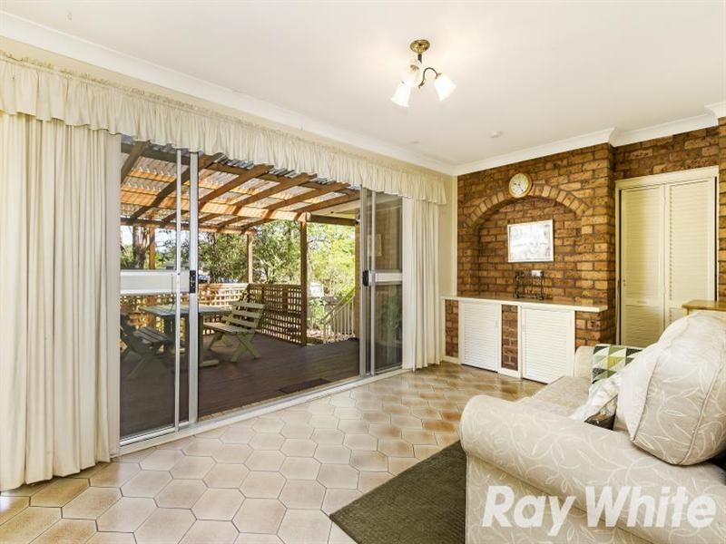 72 Carver Crescent, Baulkham Hills NSW 2153