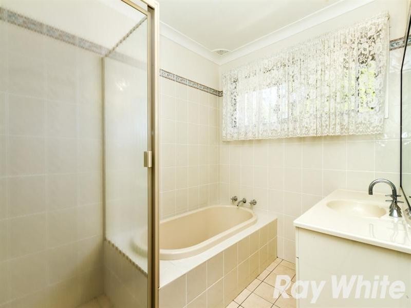 72 Carver Crescent, Baulkham Hills NSW 2153