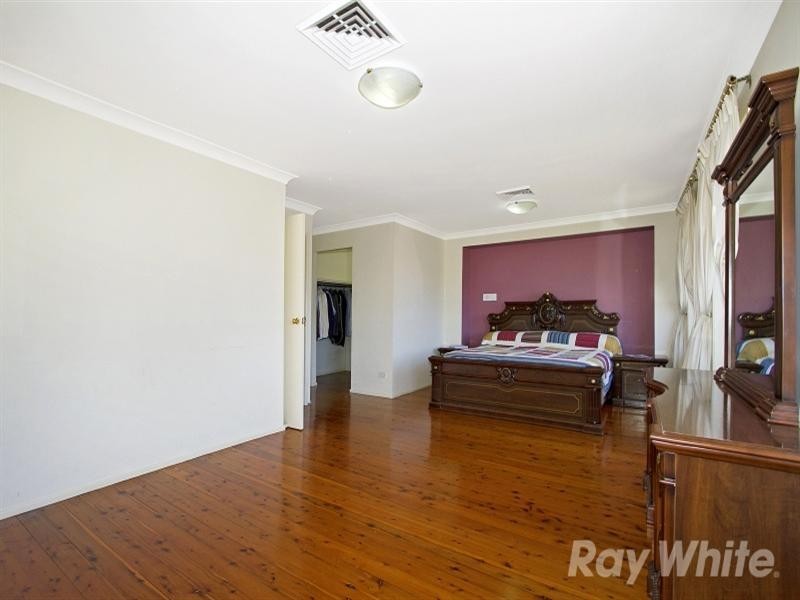 10 Forman Avenue, Glenwood NSW 2768