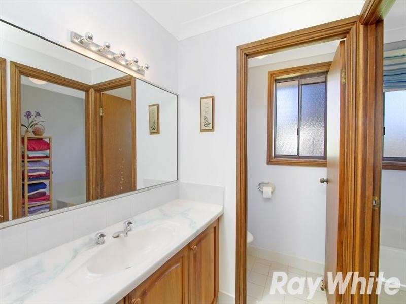 99 Castlewood Drive, Castle Hill NSW 2154