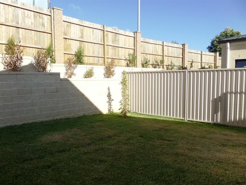 11 Cnr Windsor Rd and Samantha Riley Drive, Kellyville NSW 2155