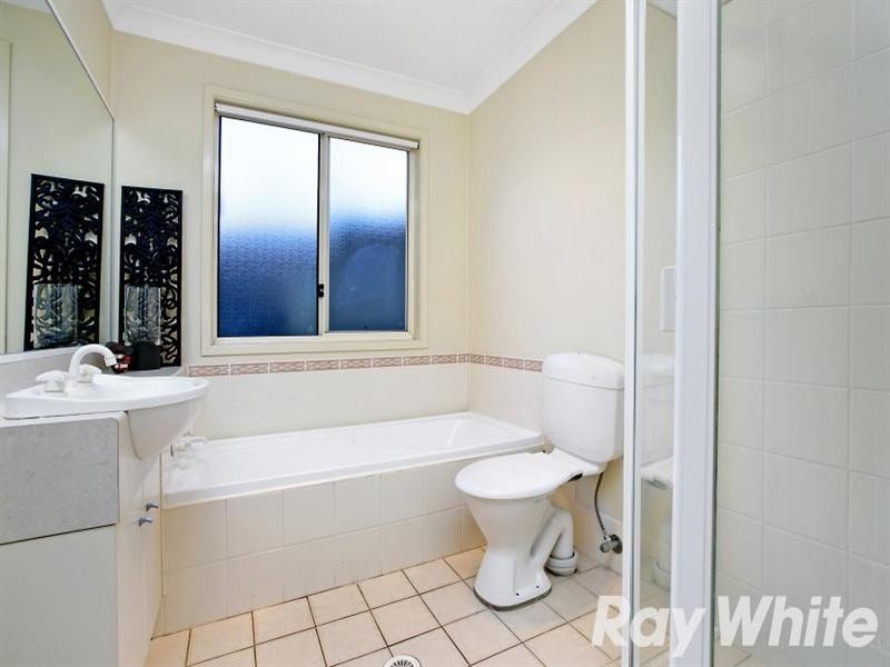 6 Winslow Avenue, Stanhope Gardens NSW 2768