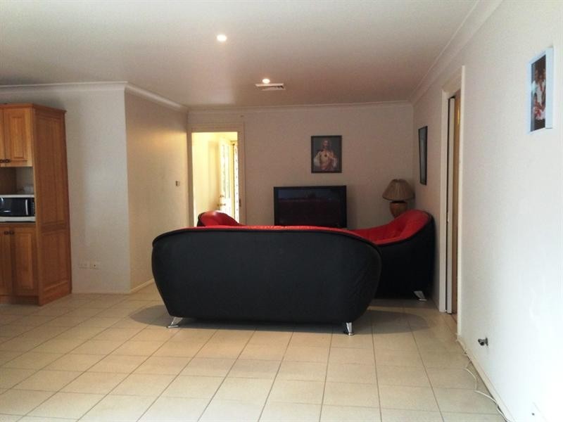 43 Castle Street, Castle Hill NSW 2154