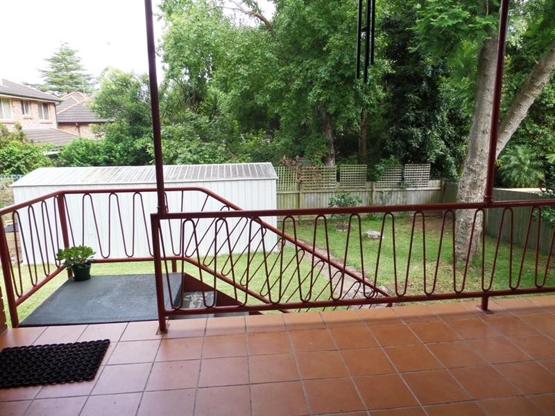 22 Hume Avenue, Castle Hill NSW 2154