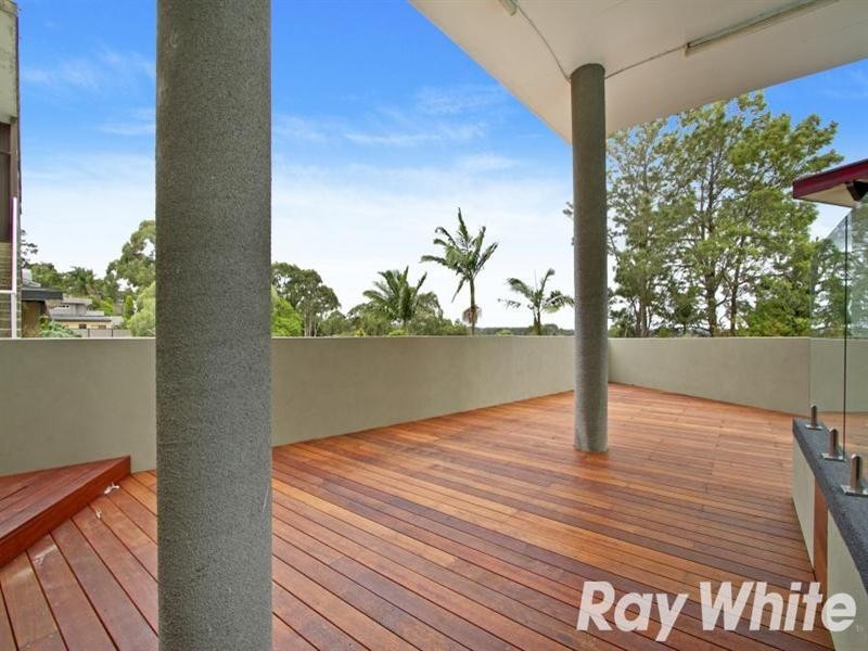 1 Oakes Road, Winston Hills NSW 2153