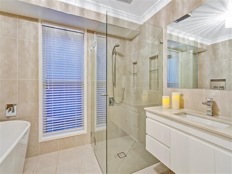 28 Fullers Road, Glenhaven NSW 2156