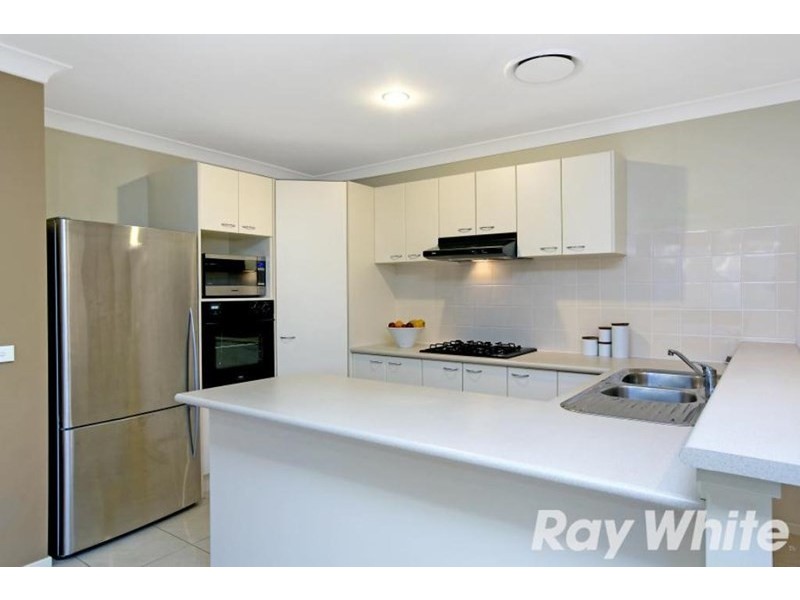 6 Winslow Avenue, Stanhope Gardens NSW 2768