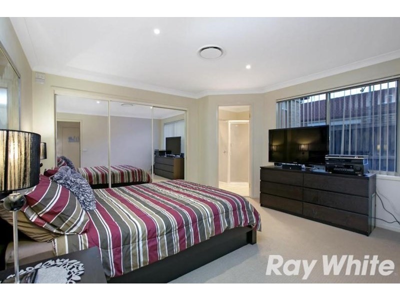 6 Winslow Avenue, Stanhope Gardens NSW 2768