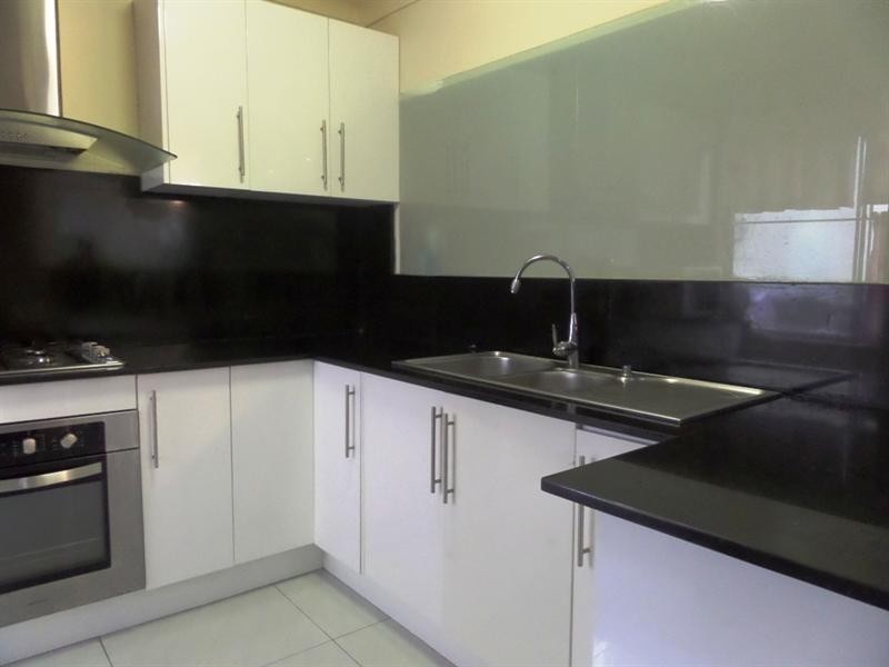 33 Clackmannan Road, Winston Hills NSW 2153
