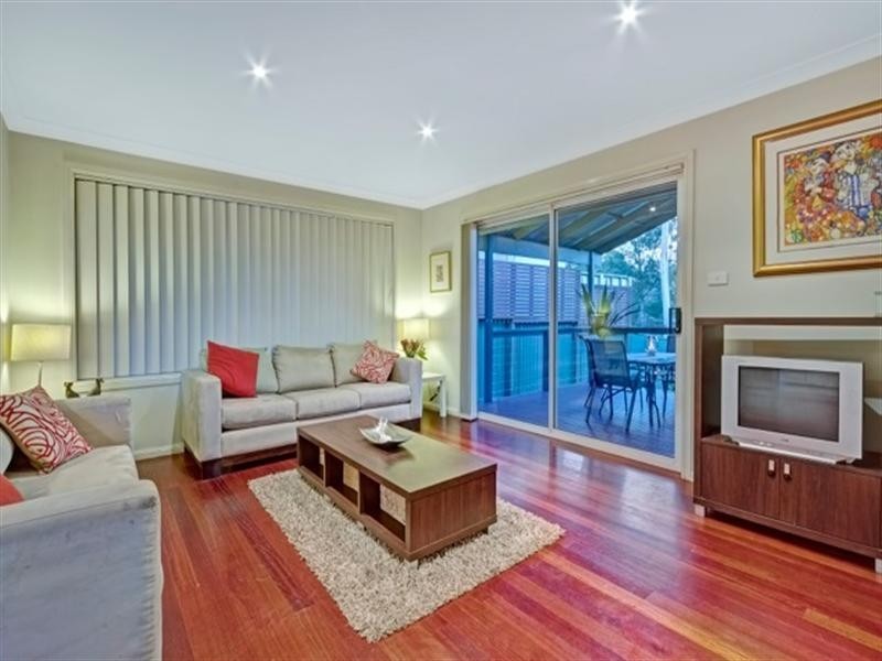 38 Rondelay Drive, Castle Hill NSW 2154