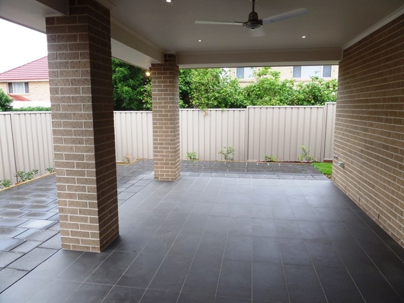 4 Castlegate Place, Castle Hill NSW 2154