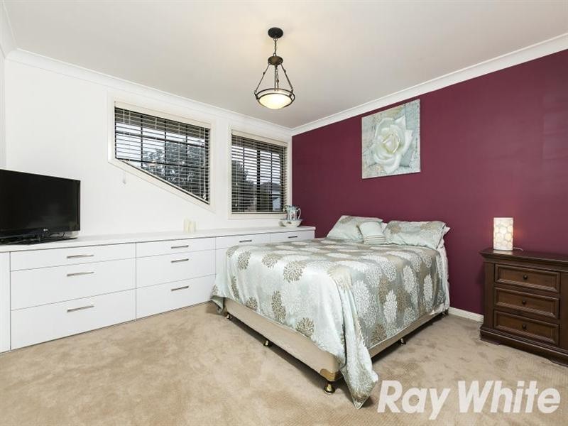 16 Morgan Place, Beaumont Hills NSW 2155