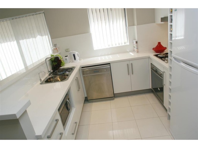 7/33-37 Cecil Avenue, Castle Hill NSW 2154