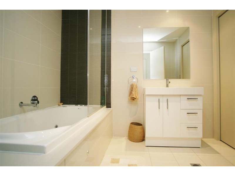 7/33-37 Cecil Avenue, Castle Hill NSW 2154