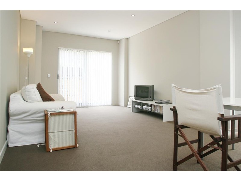 7/33-37 Cecil Avenue, Castle Hill NSW 2154