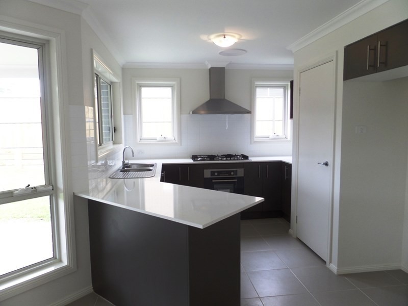 24 Putters Lane, Kellyville NSW 2155