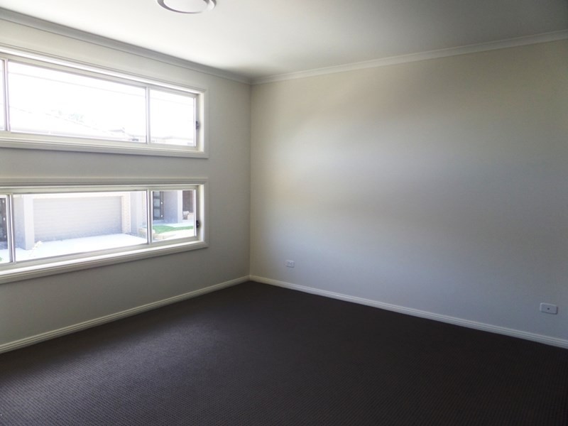 24 Putters Lane, Kellyville NSW 2155