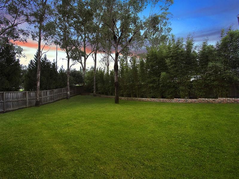 17 Cedar Grove, Castle Hill NSW 2154