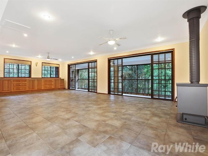 10 Ashford Avenue, Castle Hill NSW 2154