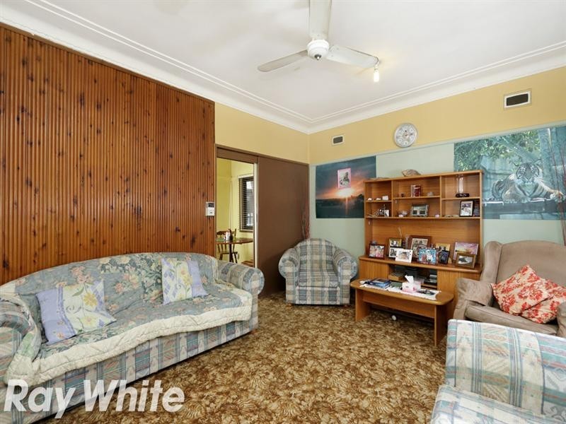 6 Chester Street, Blacktown NSW 2148