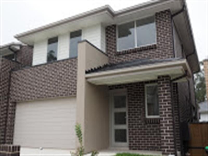 8 Putters Lane, Kellyville NSW 2155