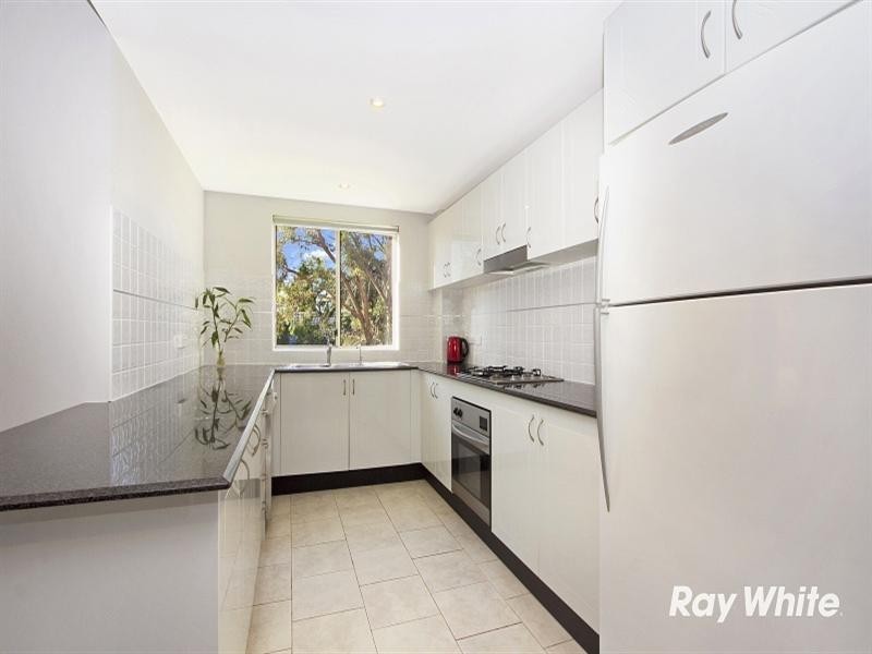 23/2 Conie Avenue, Baulkham Hills NSW 2153