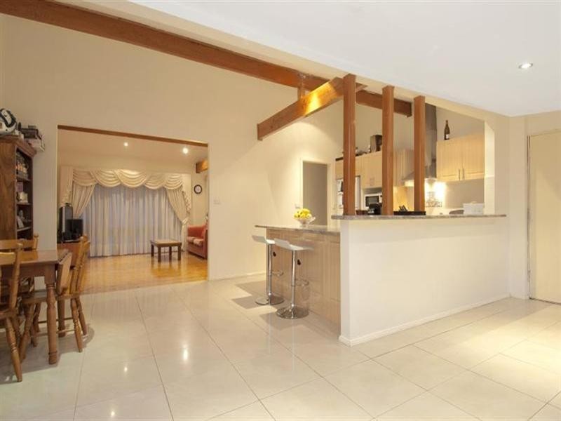 63 Rockley Avenue, Baulkham Hills NSW 2153