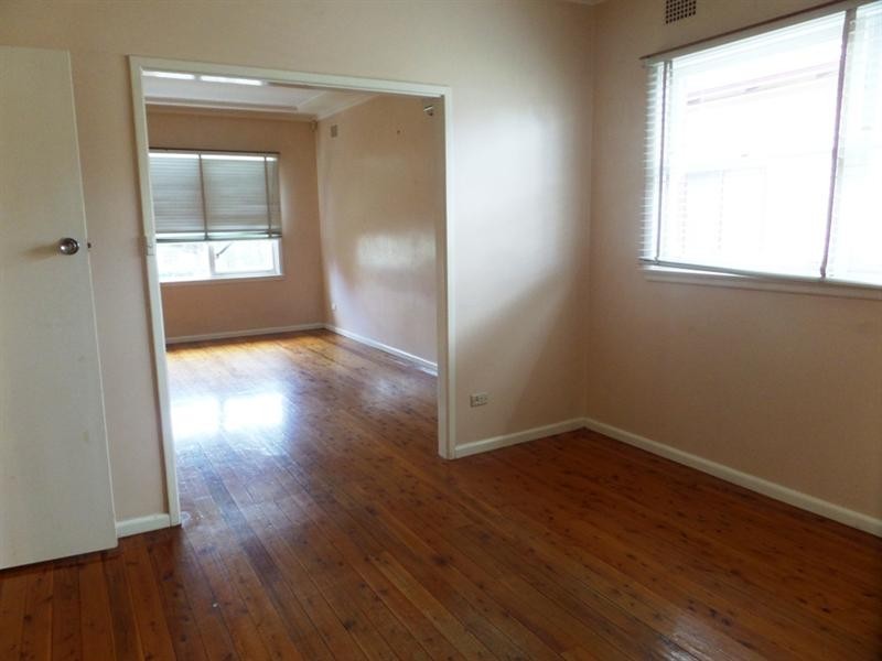 40 Regent Street, Riverstone NSW 2765