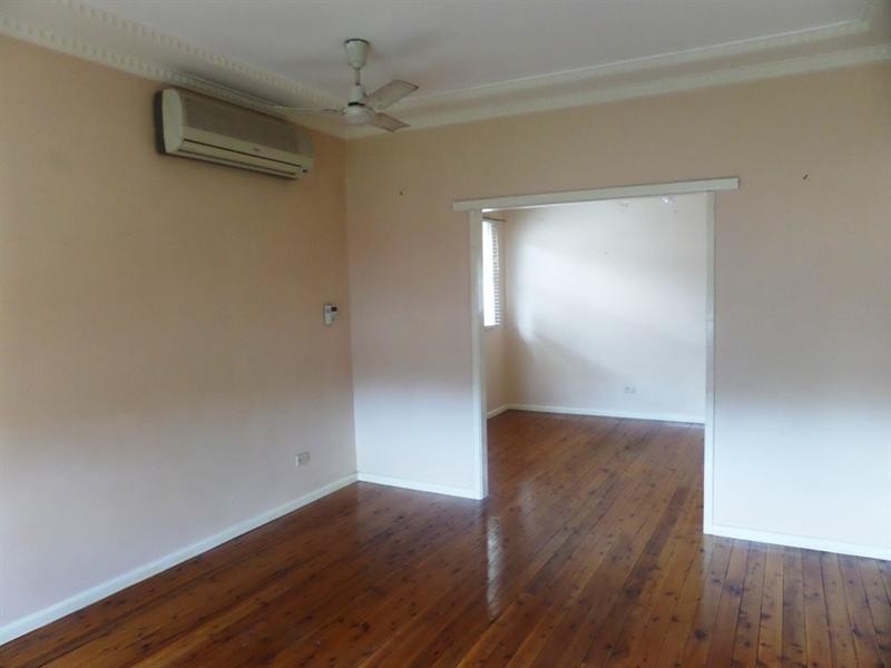 40 Regent Street, Riverstone NSW 2765