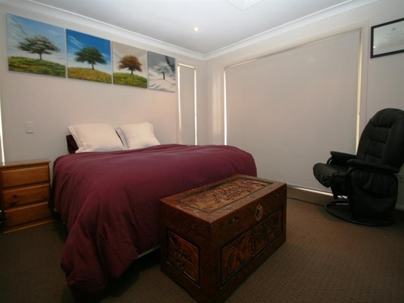 2 Cumberland Avenue, Castle Hill NSW 2154