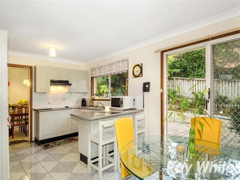 8 Caber Close, Dural NSW 2158