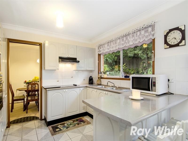 8 Caber Close, Dural NSW 2158