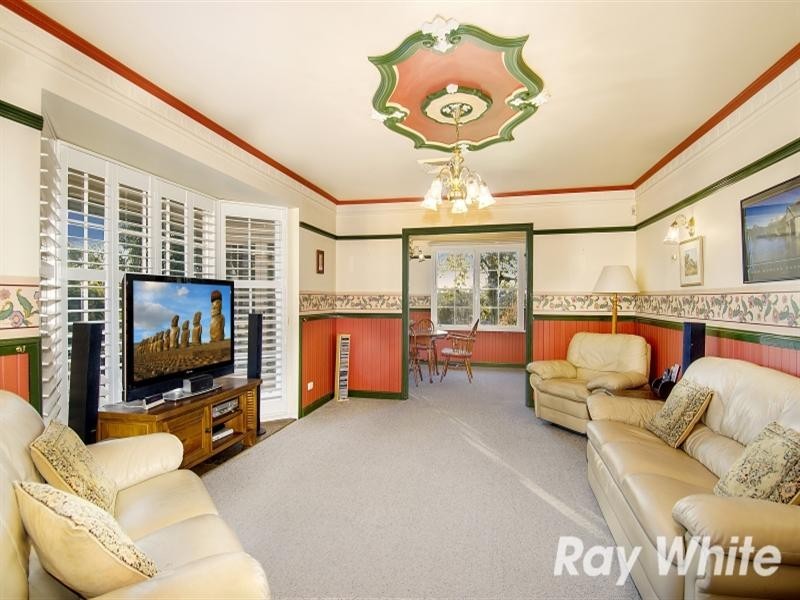 5 Kanangra Avenue, Baulkham Hills NSW 2153