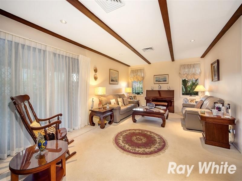 8 Lukes Lane, Baulkham Hills NSW 2153