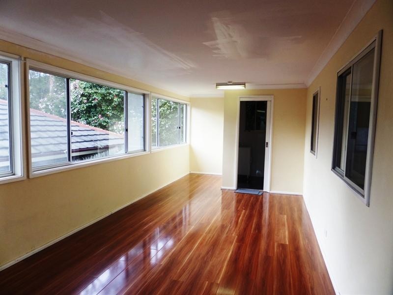 1 Roger Avenue, Castle Hill NSW 2154