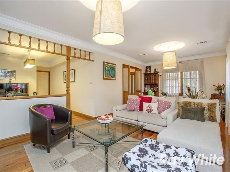 9 Sanctuary Point Road, West Pennant Hills NSW 2125