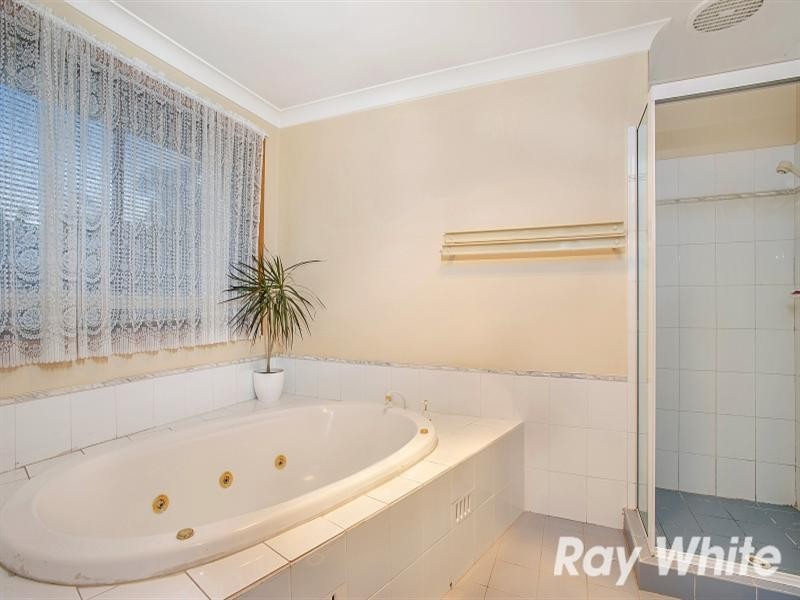 9 Sanctuary Point Road, West Pennant Hills NSW 2125