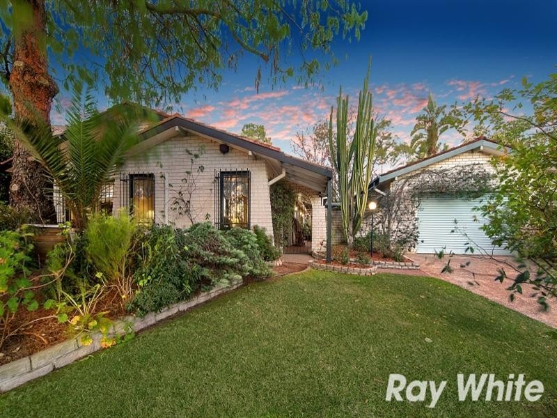 8 Lukes Lane, Baulkham Hills NSW 2153