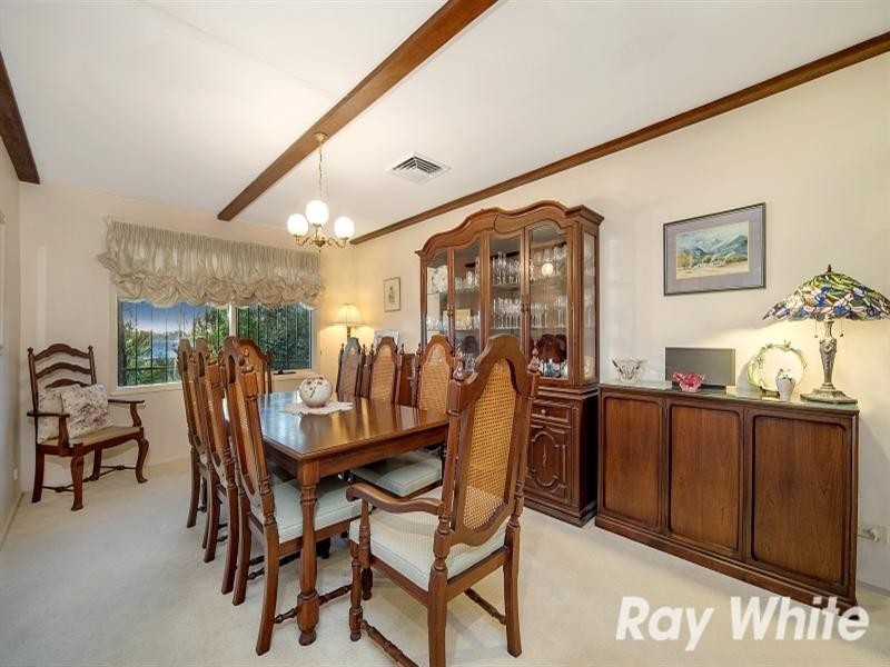 8 Lukes Lane, Baulkham Hills NSW 2153