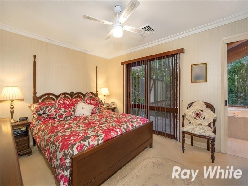 8 Lukes Lane, Baulkham Hills NSW 2153