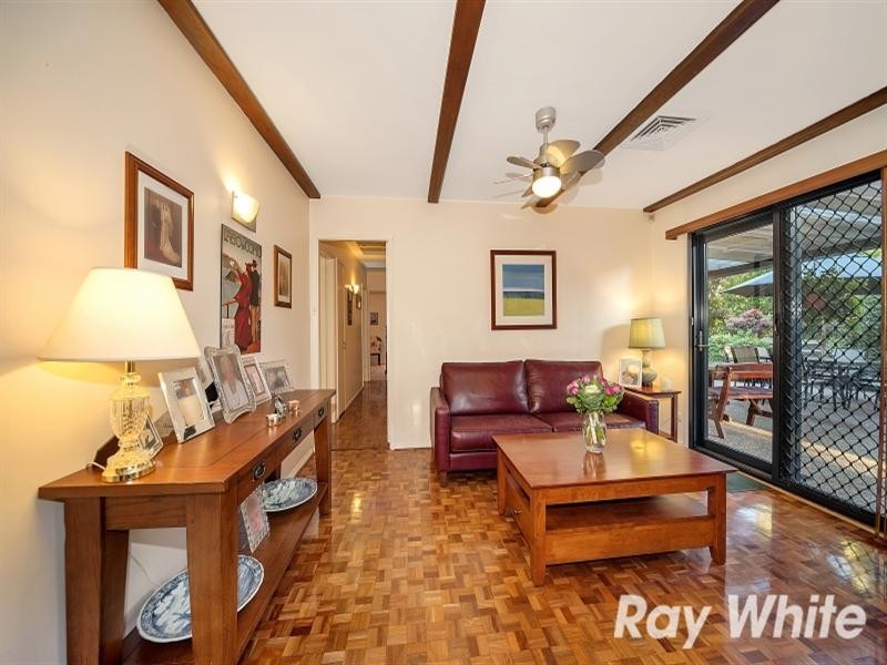 8 Lukes Lane, Baulkham Hills NSW 2153